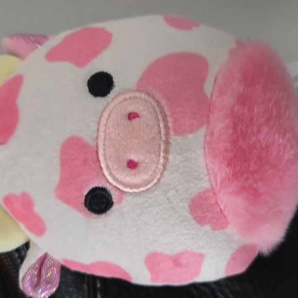 Squishmallows Evangelica The Pink Cow Clip-On Plush Buddies Bag Charm - Picture 5 of 9